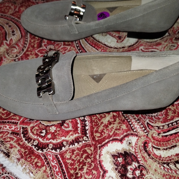 Adrienne Vittadini like new shoes loafer size 8.5 - Picture 5 of 7
